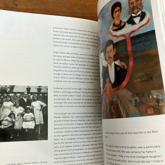 Frida Kahlo and Diego Rivera art and bio book - Picture 8 of 16